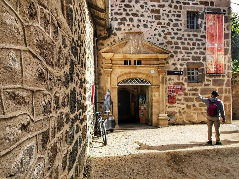 Gite La Decouverte Petit Dejeuner Offert Le Puy-en-Velay Екстер'єр фото